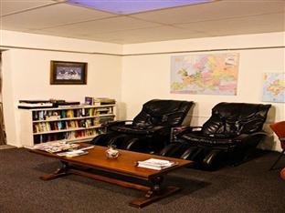 Eagles Nest Backpackers Hostel Хамилтън Екстериор снимка