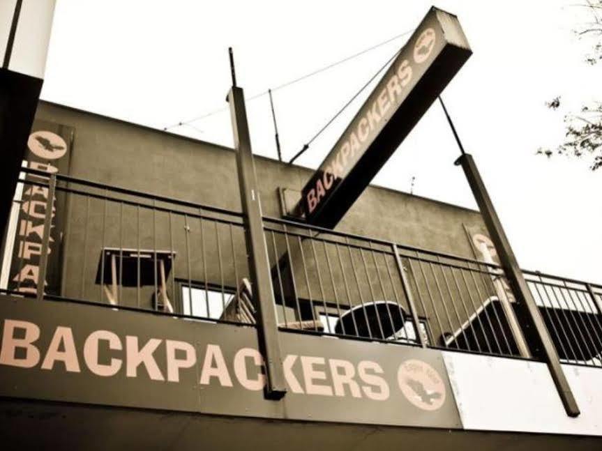 Eagles Nest Backpackers Hostel Хамилтън Екстериор снимка